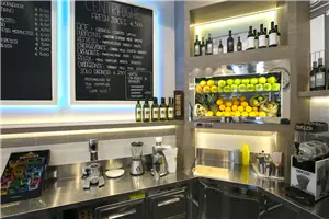 Particolare retrobanco